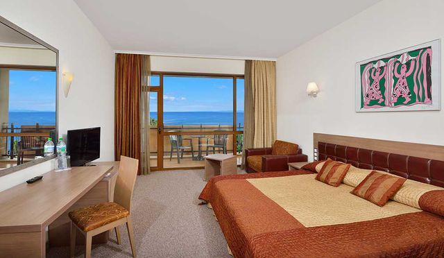 Sol Nessebar Palace Hotel - Habitacin doble con vistas al mar